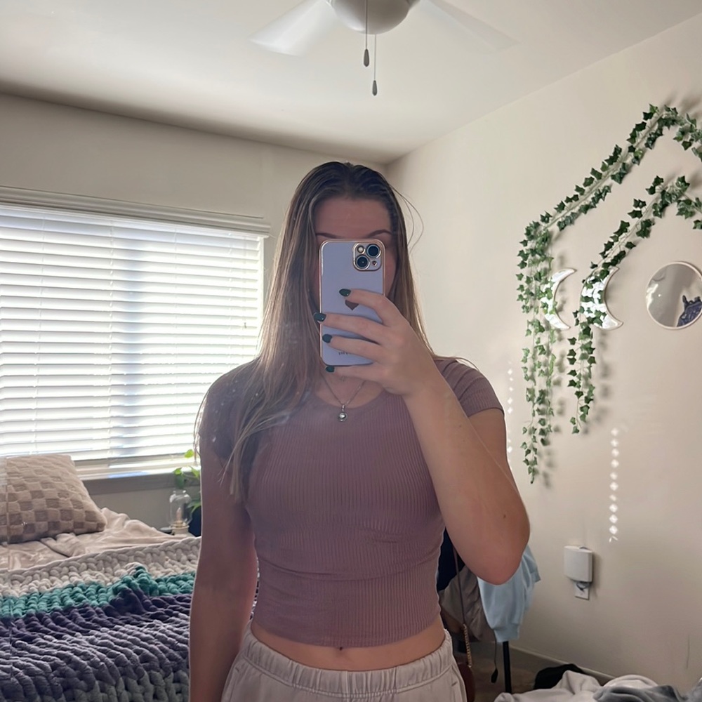 Medium Pink Bozzolo Cropped T-shirt